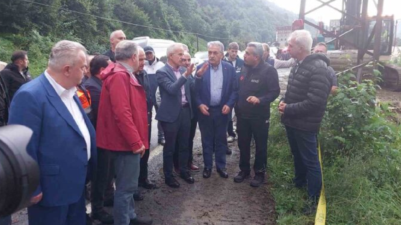 Bakanlar Rize’de! Köprü çöktü, yollar kapandı: Devlet tüm imkanlarıyla sahada