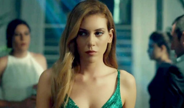 'Yüz Yüze' Sinem Kobal'ın nefes kesen sahnelerine rağmen kurtulamadı!