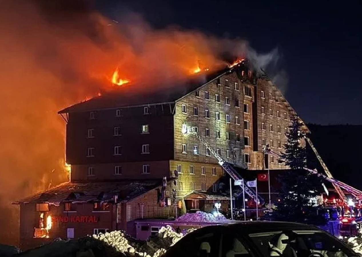 Kartalkaya otel yangını davasında tansiyon yükseldi: Savunmalar tepki topladı