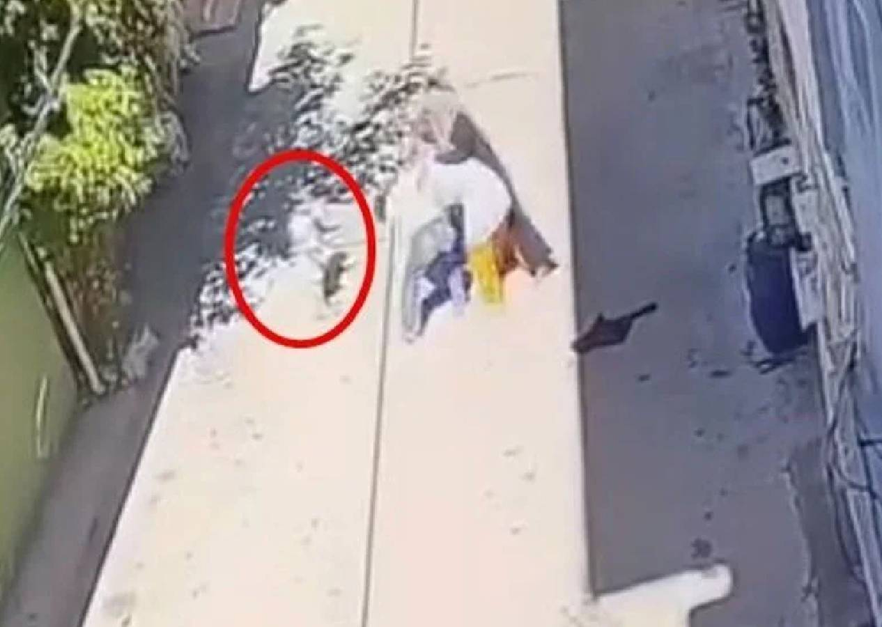 Bursa’da anneye şiddet! Kucağında çocuğu varken dövüldü