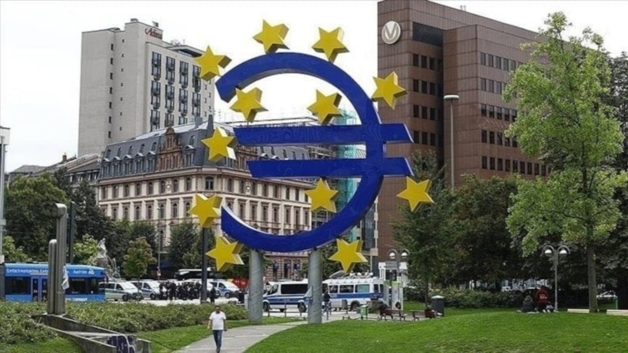 Euro Bölgesi’nde ekonomik canlanma! Şirket faaliyetleri 16 ayın zirvesinde