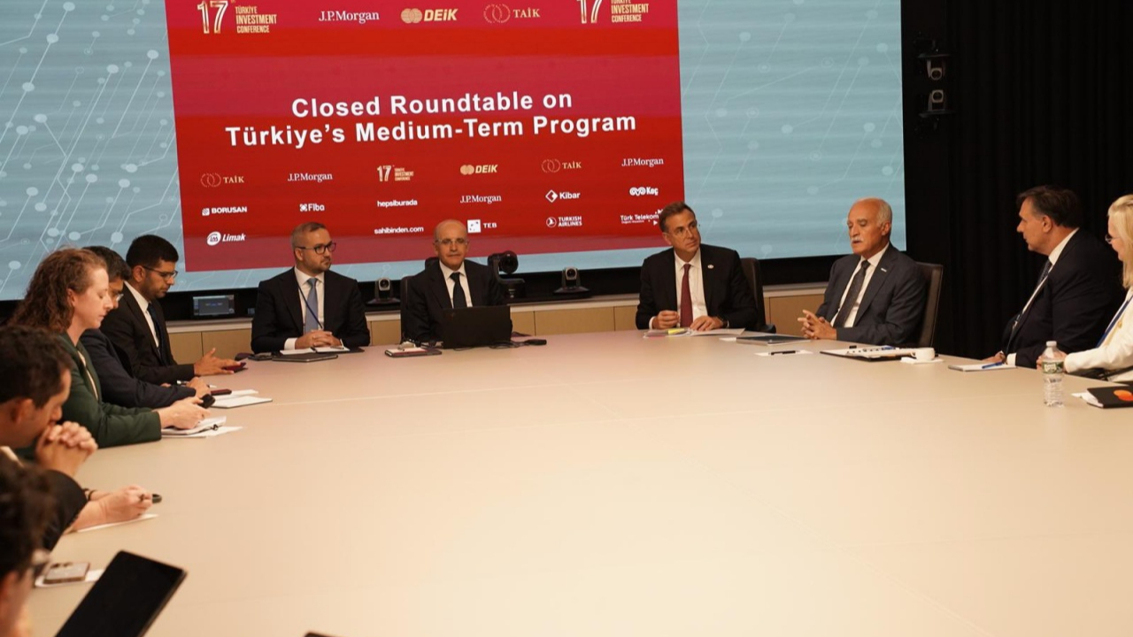 Türkiye’nin ekonomik vizyonu küresel arenada! Şimşek ve Karahan New York’ta yatırımcılarla buluştu