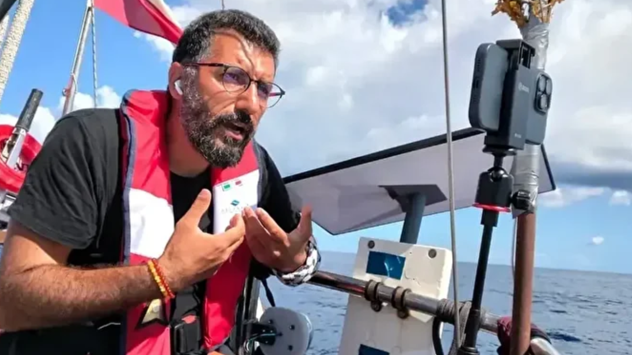 Teknelerde nöbet başladı! Sumud Filosu'nda son durum! Türk gazeteci Çelik'ten kritik açıklamalar