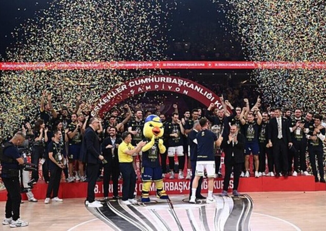 Derbide Beşiktaş yıkıldı, kupaya Fenerbahçe uzandı (Fenerbahçe Beko 85 - 83 Beşiktaş GAİN | Finalin özeti)