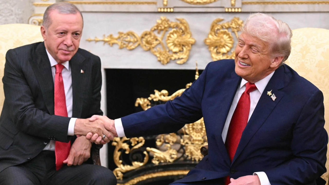 F-35 ve CAATSA mesajı! Trump Oval Ofis'te yeşil ışık yaktı: Türkiye programda yerini alabilir