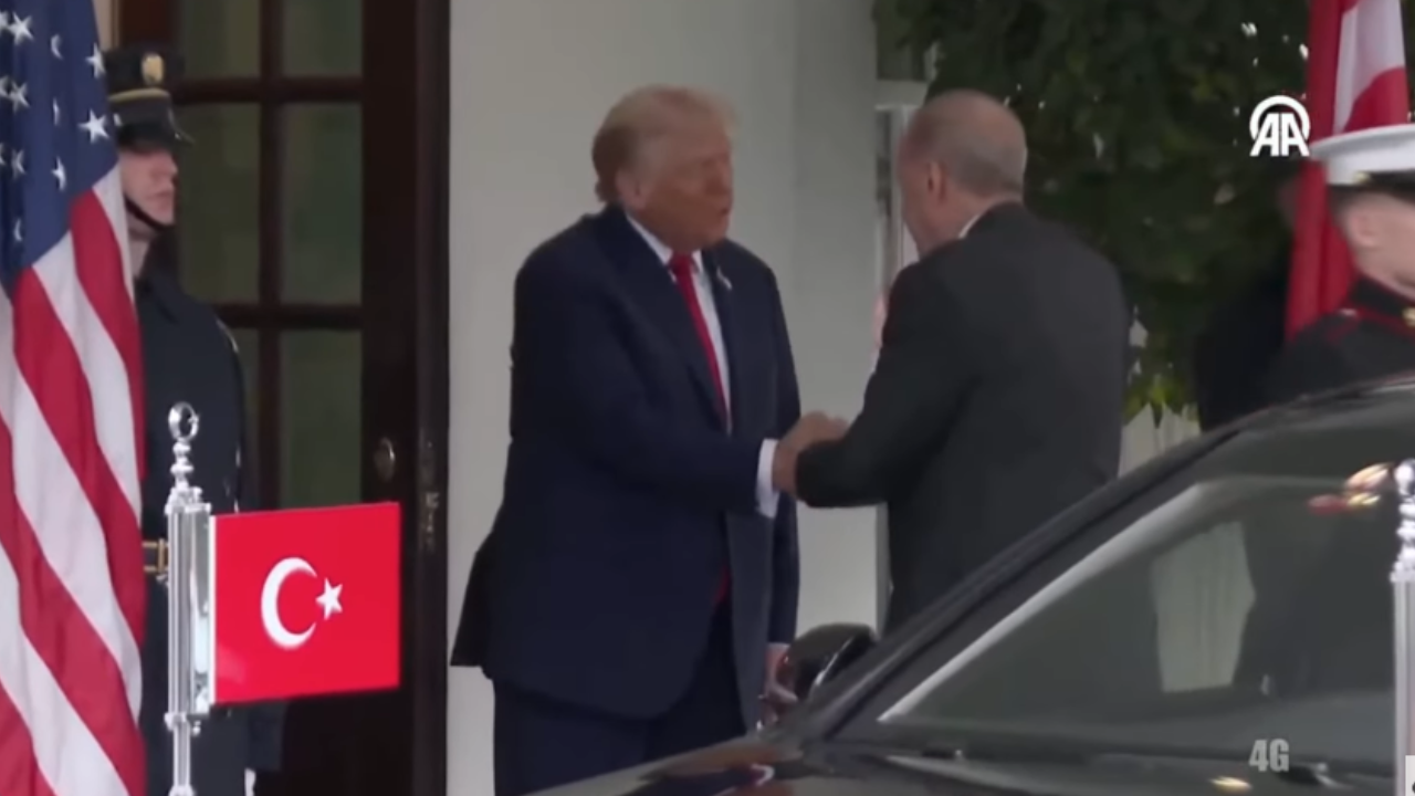 6 yıl aradan sonra bir ilk! Cumhurbaşkanı Erdoğan Beyaz Saray'da! Tarihi zirve başladı!
