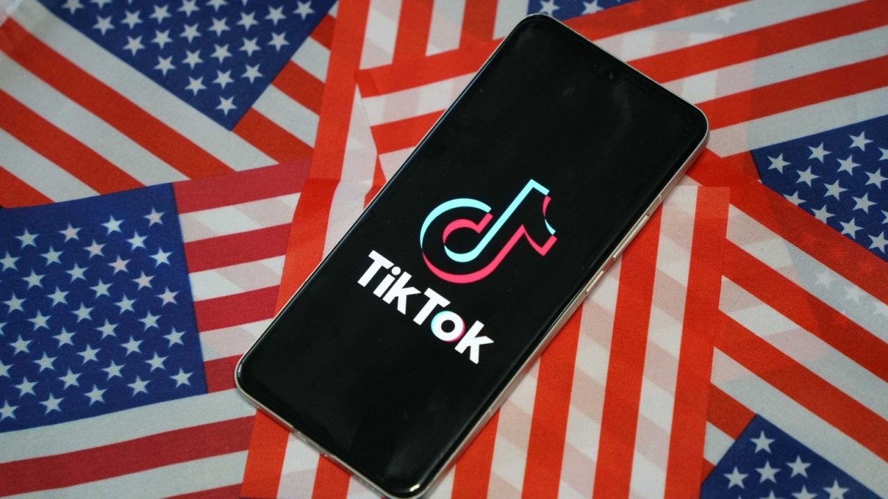 Trump, TikTok kararnamesini imzaladı! ABD’li yatırımcılara devrediliyor! “Şi onay verdi”