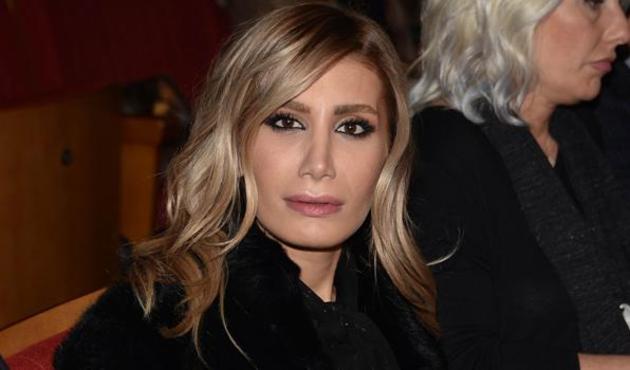 İrem Derici eski günlere geri döndü... Turp gibi oldu!