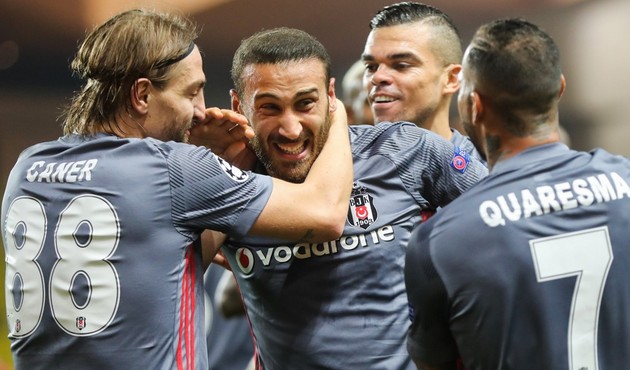 Beşiktaş Monaco maçının saati değişti!
