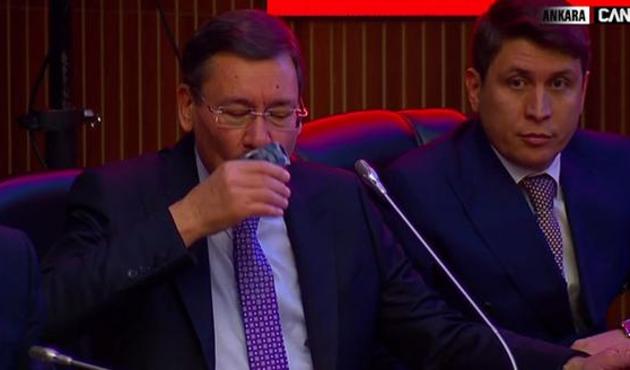 Melih Gökçek: "Ben dava adamıyım. Liderimin emrine uyuyorum!"