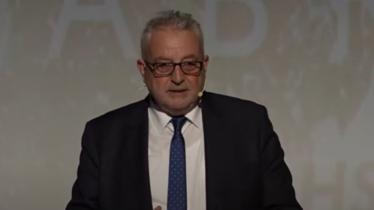 Ünlü Ürolog Prof. Dr. İsmet Yavaşçaoğlu vefat etti: Hayat hikayesi ve kariyeri