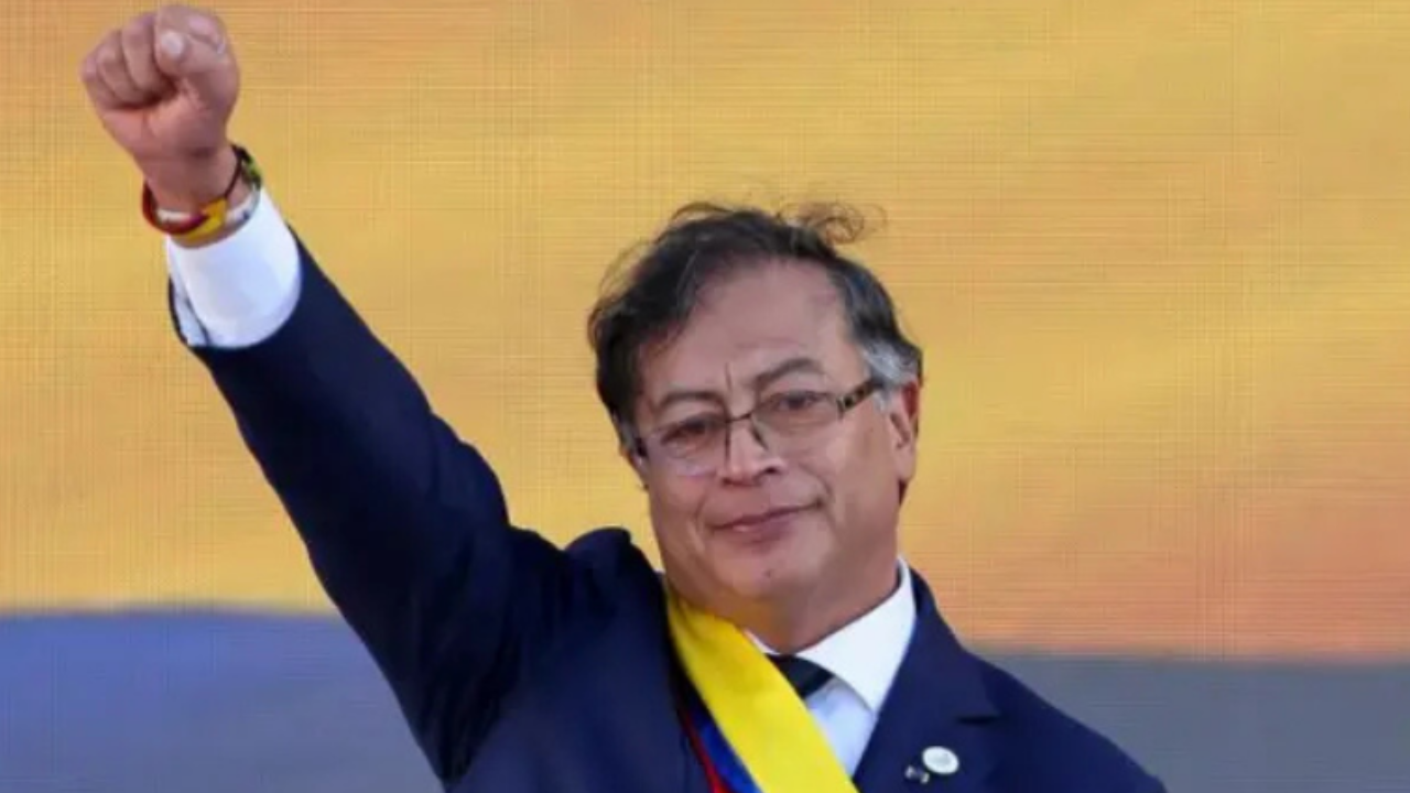 Kolombiya Devlet Başkanı Gustavo Petro karar aldı! İsrailli diplomatları ülkeden çıkardı!