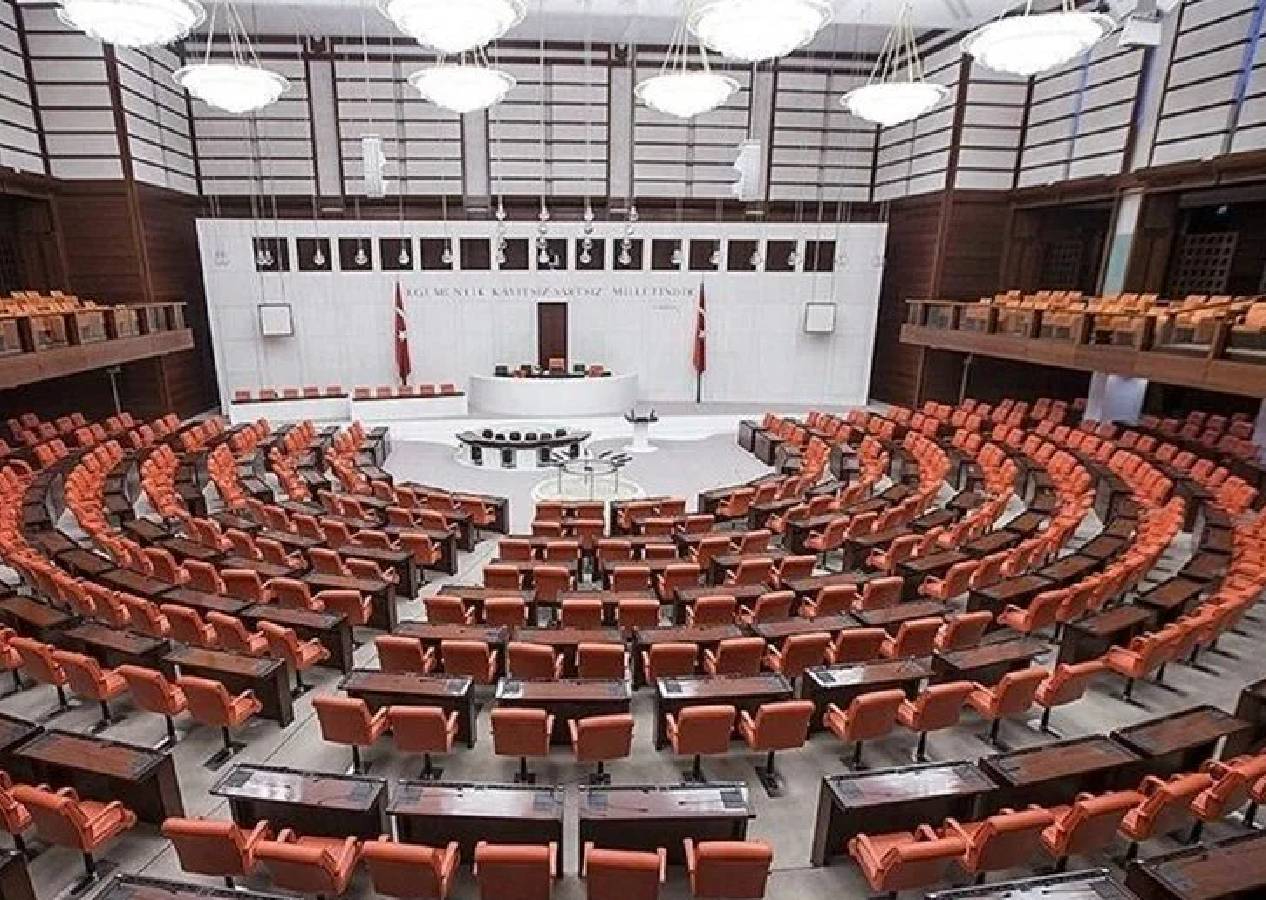 Yeni dönem açılıyor! TBMM açılışında siyasi restleşme: CHP salonda olmayacak