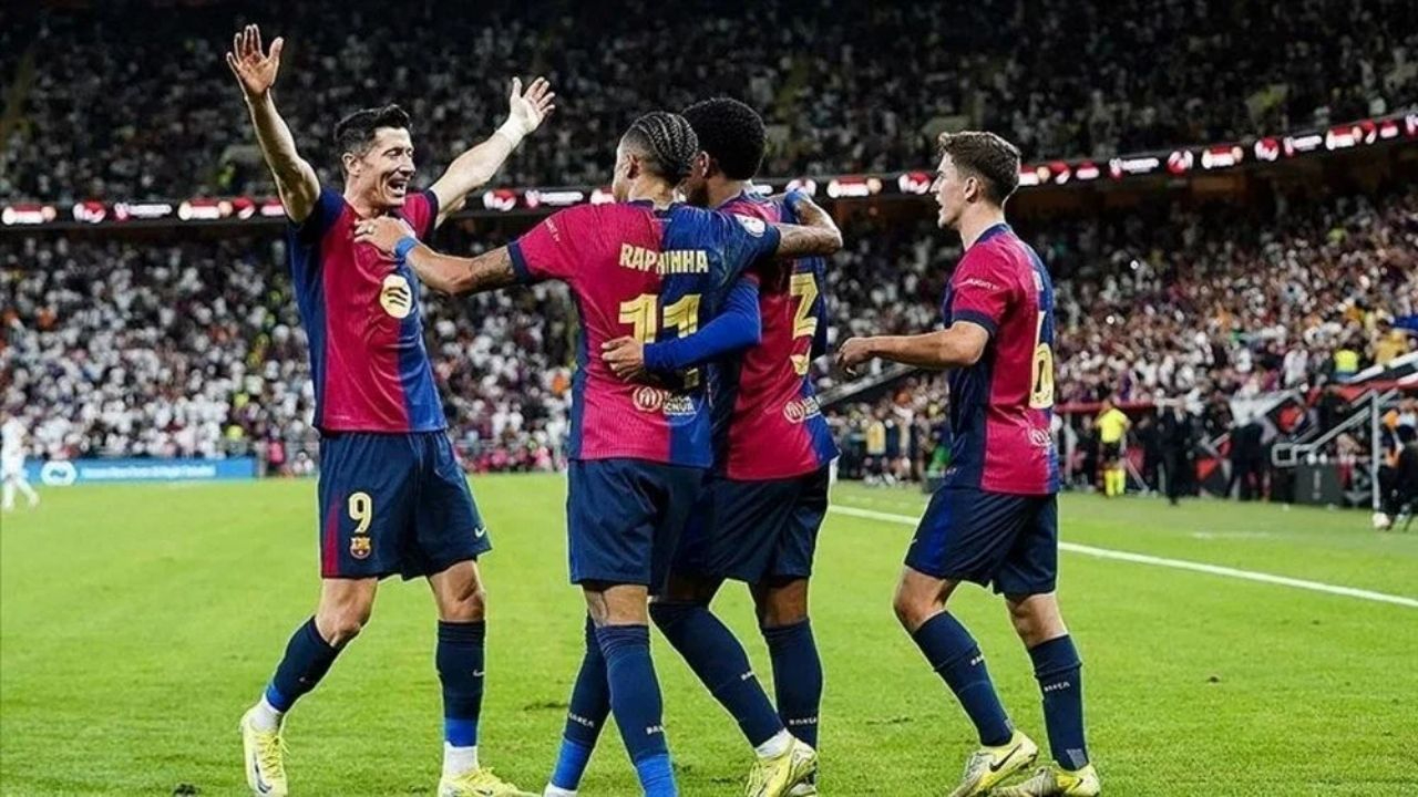 Şampiyonlar Ligi'nde dev maç: Son Şampiyon PSG, Barcelona'yı 2-1 mağlup etti