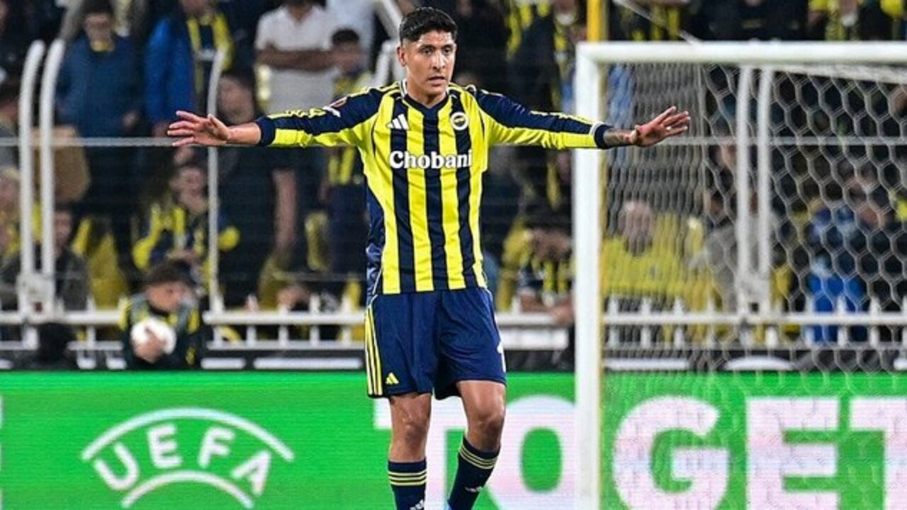 Edson Alvarez'den dikkat çeken açıklamalar: Benim için karmaşık haftalardı!