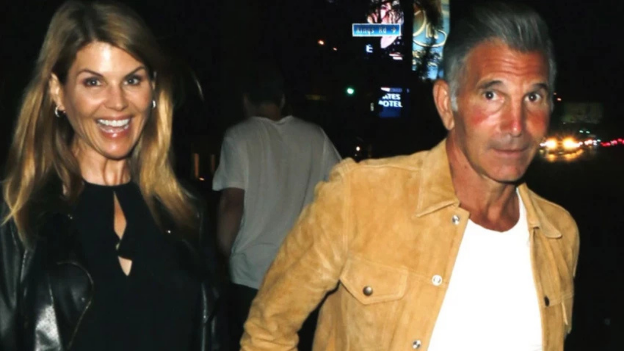 Kızlarını üniversiteye kabul ettirebilmek için 500 bin dolarlık rüşvet teklif etmişlerdi! Lori Loughlin ve Mossimo Giannulli boşanıyor