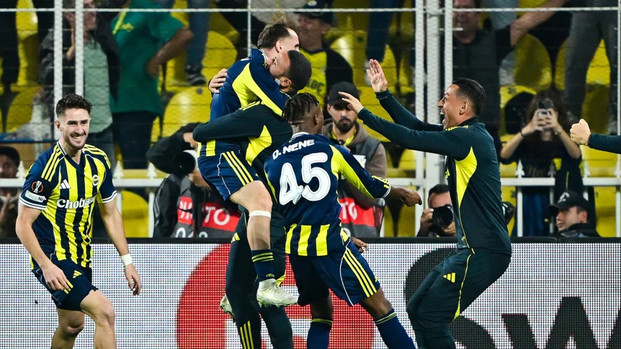 Kerem Aktürkoğlu Avrupa'da sahneye çıktı, Fenerbahçe ilk galibiyetini aldı (Fenerbahçe 2 - 1 Nice | Maçın özeti)