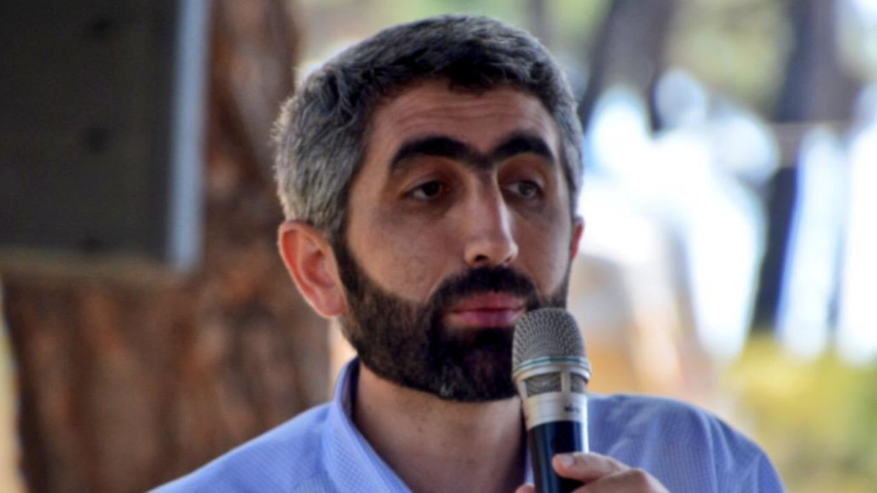 Küresel Sumud Filosu'nun Türk Aktivisti Sinan Akılotu kimdir nereli ve ne iş yapıyor?