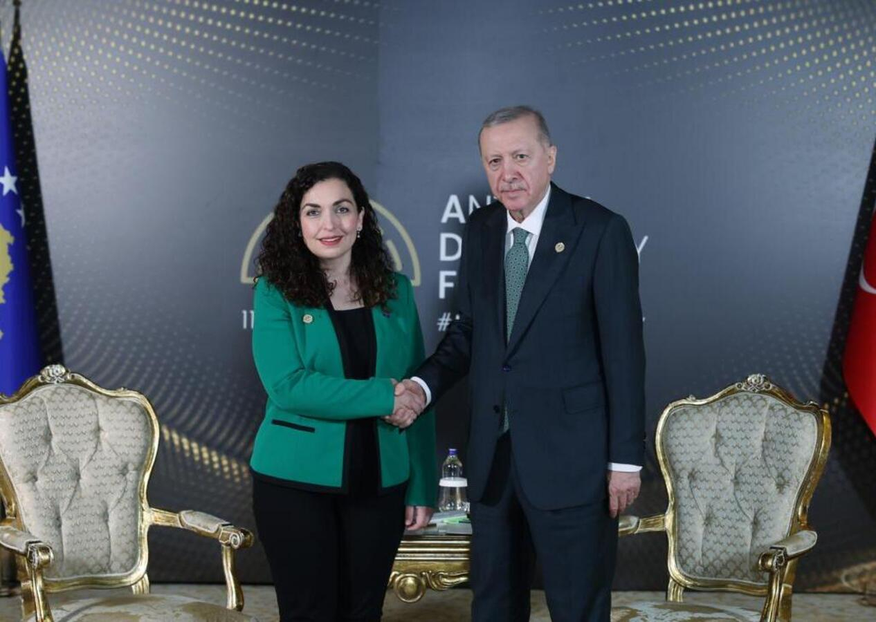 Kosova Cumhurbaşkanı Vjosa Osmani’den Cumhurbaşkanı Recep Tayyip Erdoğan’a özel teşekkür: O sözünün eri bir insan