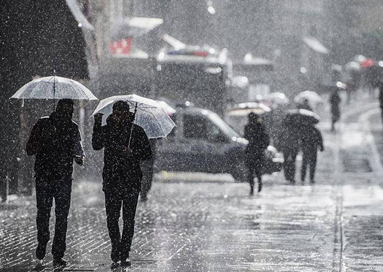 Yurt genelinde sağanak alarmı! Meteoroloji'den 8 il için sarı kodlu uyarı