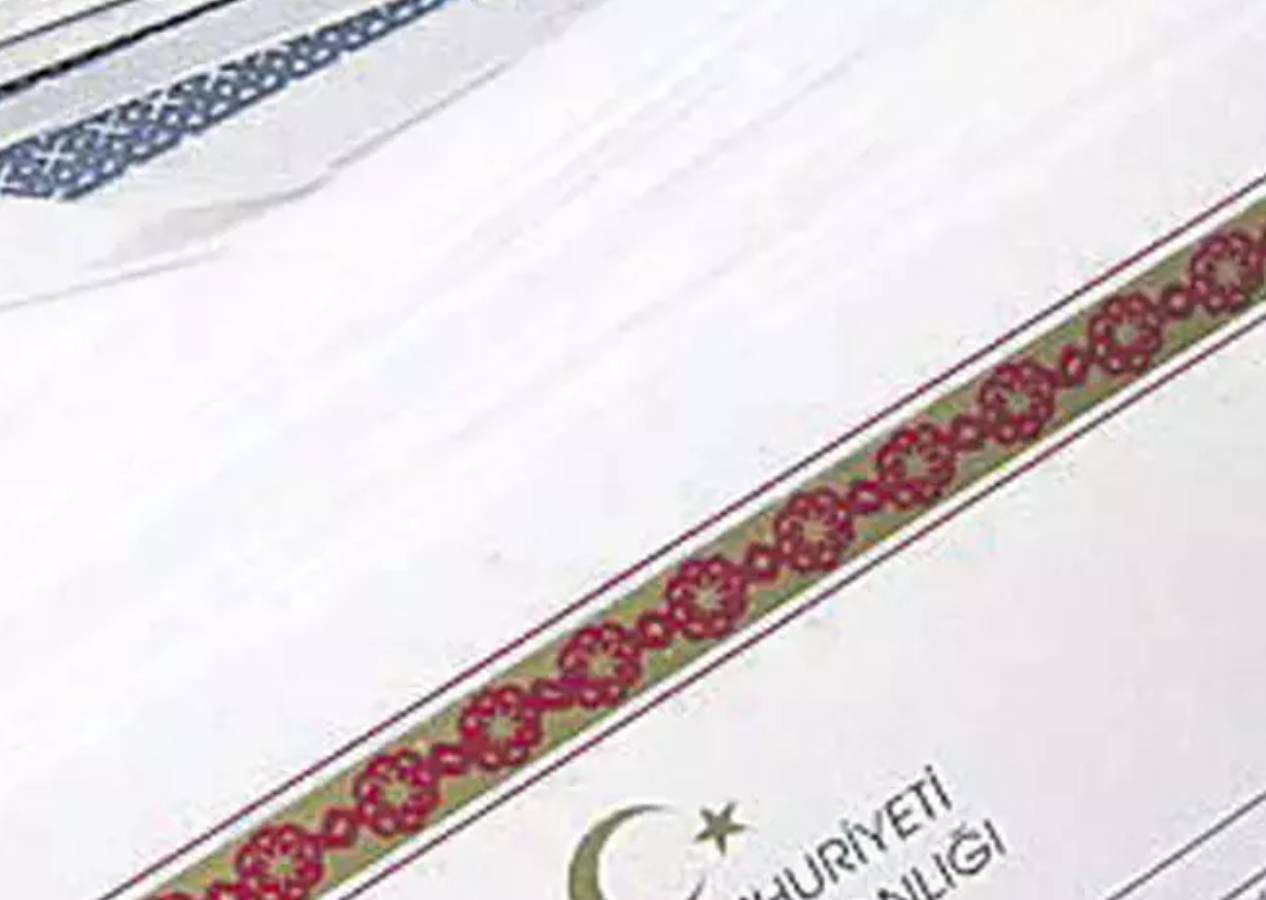 Sahte diploma ve ehliyet davasında mahkeme 5 sanığı tahliye etti