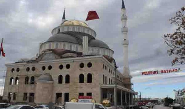 Sahibinden satılık kelepir cami!