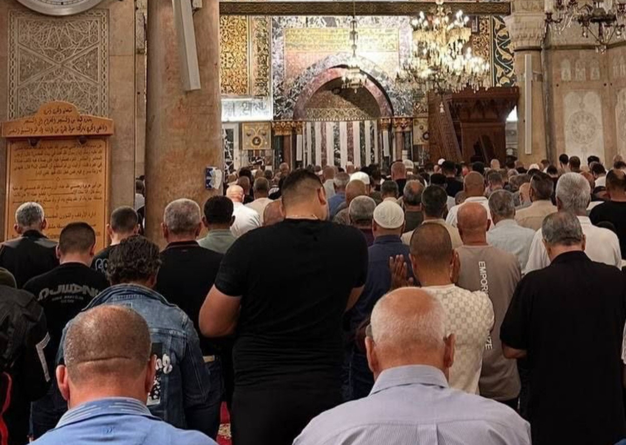 Gazze’nin zaferi Mescid-i Aksa’da yankılandı! Filistinliler sabah namazında gözyaşlarıyla saf tuttu...