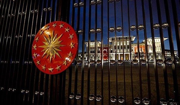 Başkanlık ofisleri kurulacak, bazı bakanlıklar birleşecek