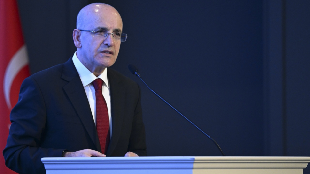 Bakan Şimşek: Sanayi üretiminde güçlü büyüme devam ediyor