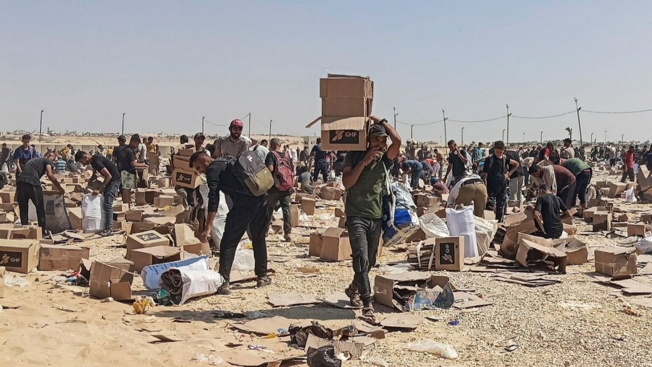 Sivillerin kabusu bitmedi! Gazze’de ABD-İsrail güdümlü sözde yardım merkezi hayalet bölgeye döndü