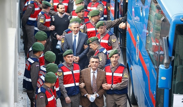 FETÖ'cü darbecilere 15 davada 257 müebbet...