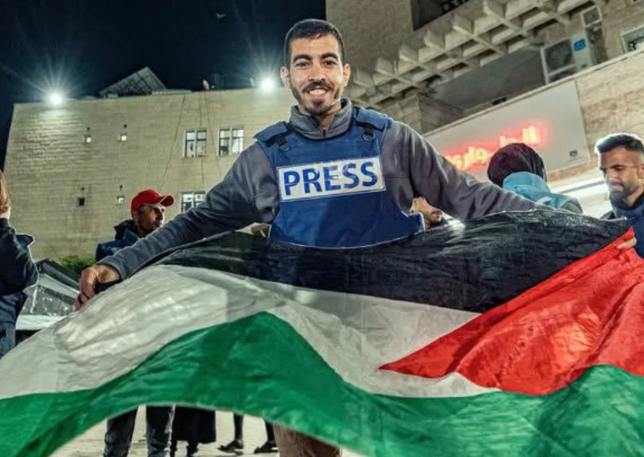 İsrail destekli çeteler Gazze'de gazeteci Salih el-Caferavi'yi şehit etti