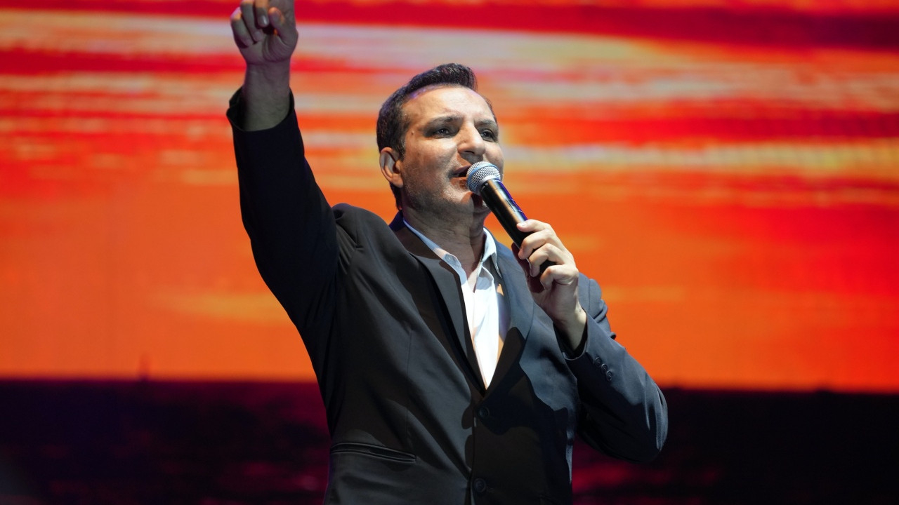 Rafet El Roman: Biz büyük bir aileyiz. Eski eşlerim çok yakın arkadaş
