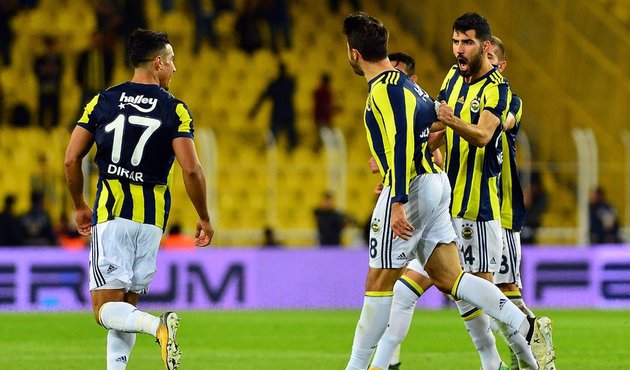 Fenerbahçe'nin golünde büyük tartışma!
