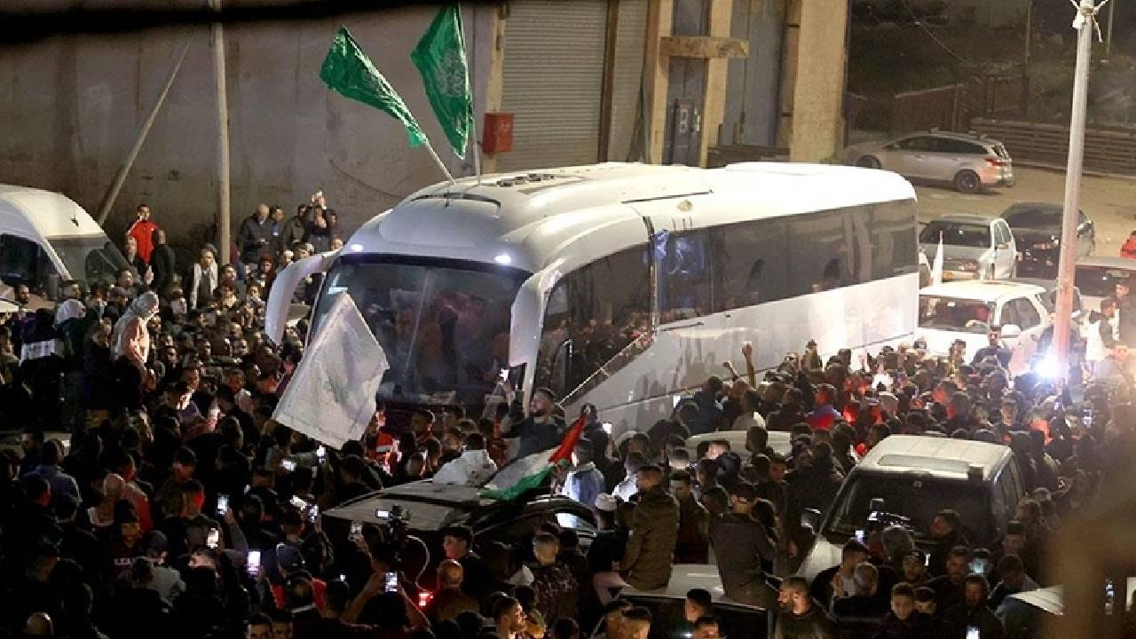 İsrail tarih verdi! Gazze’de kritik takas: 20 rehine pazartesi serbest bırakılacak