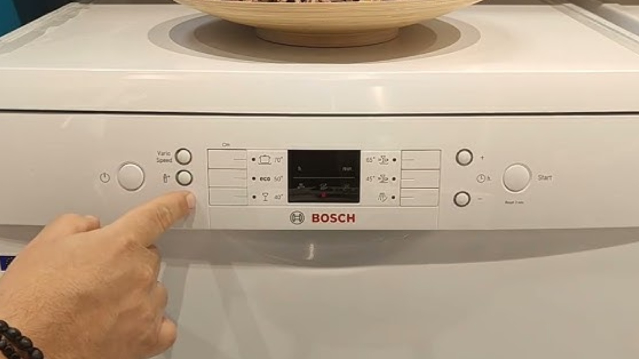 Bulaşık makinesinin ömrün uzatan teknik; Makine kireç asla bağlamıyor