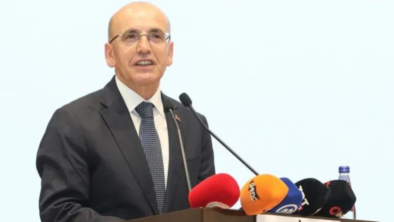 Bakan Şimşek: Ağustos’ta cari fazla rekoru kırıldı, ekonomi güçleniyor