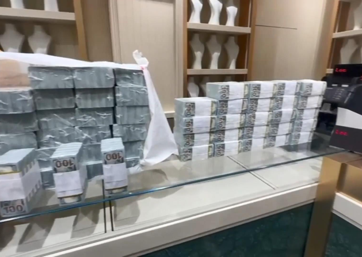 Laleli merkezli dev operasyon! Pos cihazlarıyla kara para akladılar: 1,3 milyarlık kara para operasyonu büyüyor