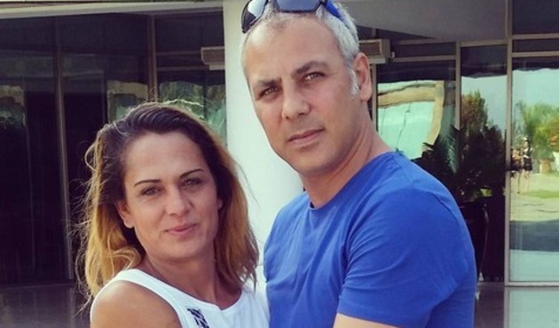 Nagihan Karadere'nin çıplak fotoğrafları başına bela oldu!