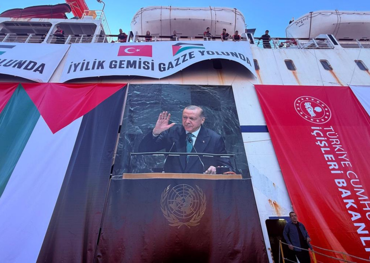 Gazze’ye umut taşıyan “İyilik Gemisi” yola çıkıyor! Bakan Yerlikaya “Gazze yıkılmadı, teslim olmadı”