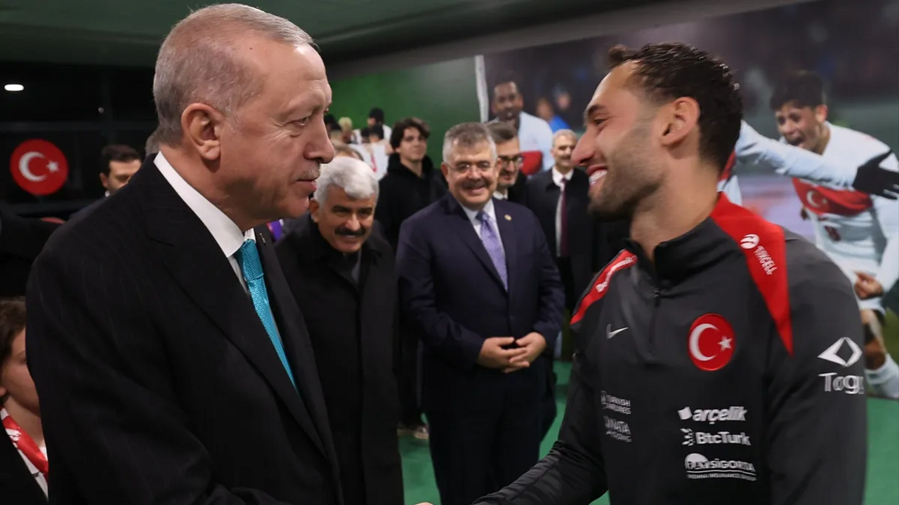 Cumhurbaşkanı Recep Tayyip Erdoğan'dan A Milli Futbol Takımı'na özel tebrik
