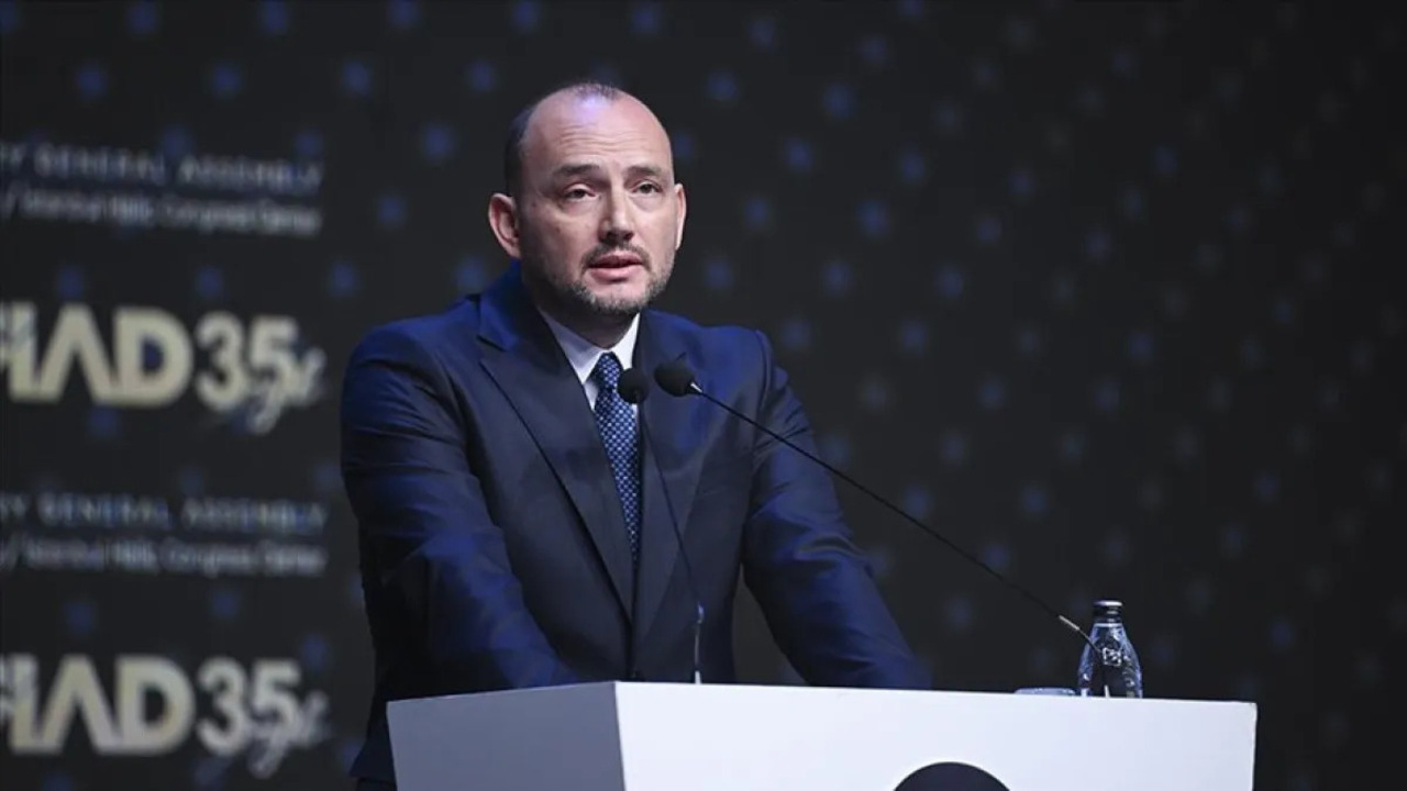 MÜSİAD'dan iş dünyasına eleştiri: Para ucuzken yatırım yapmadık şimdi bahane arıyoruz!