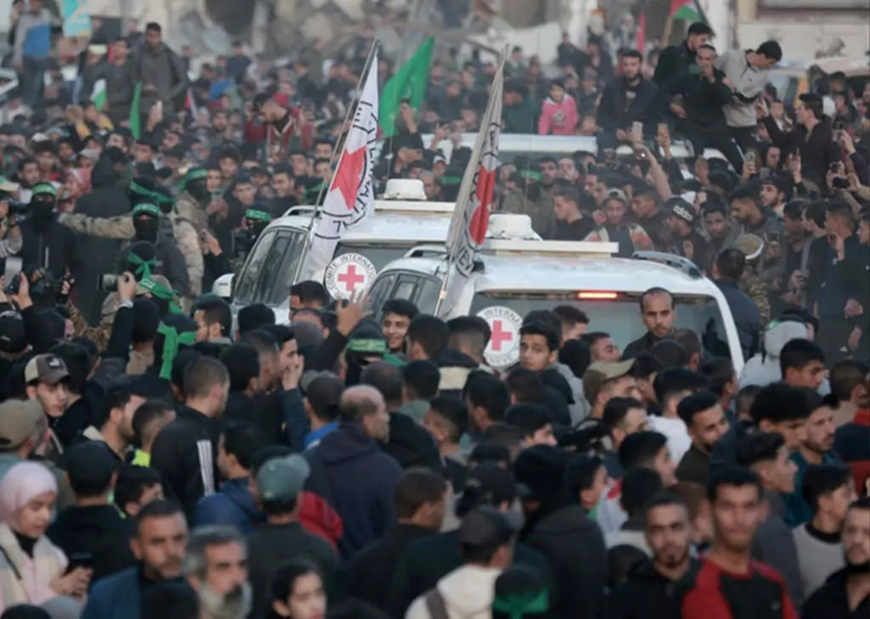 İsrail yine oyun peşinde! Hamas çağrı yapıp duyurdu: Engelliyorlar...