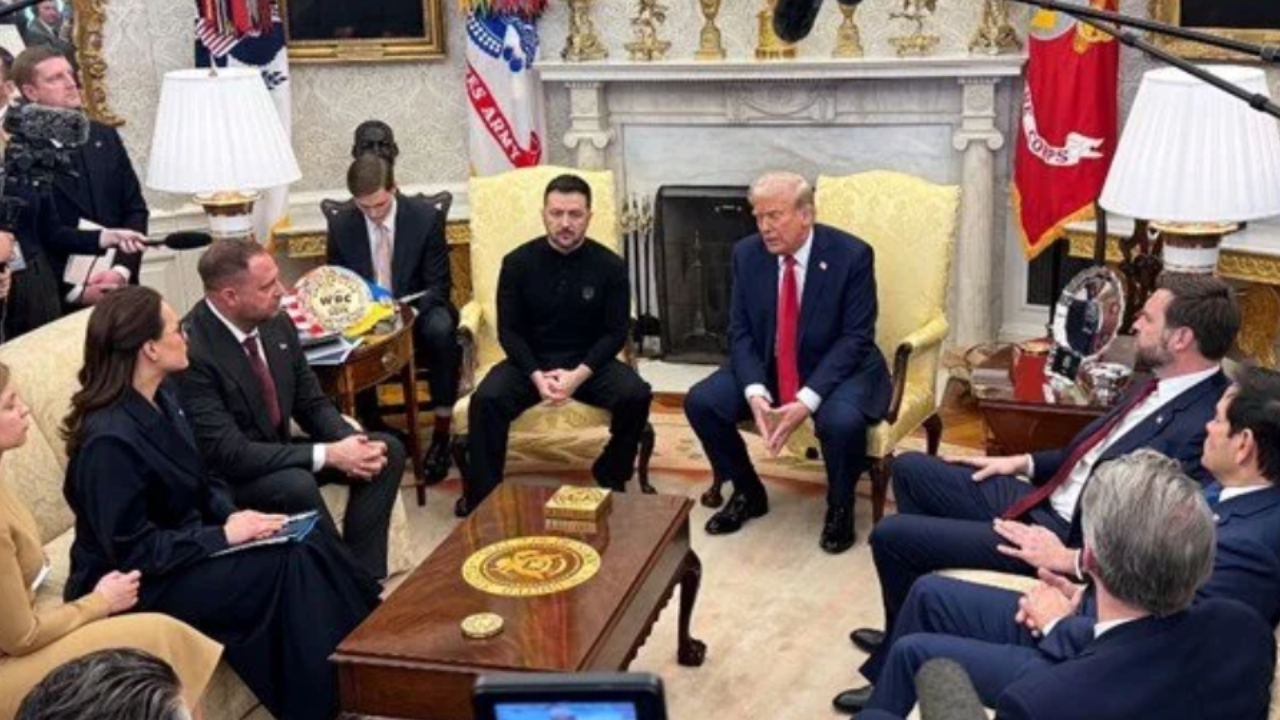 Savaş bitiyor mu? Washington'da kritik görüşme! Trump ve Zelenski'den peş peşe mesajlar!