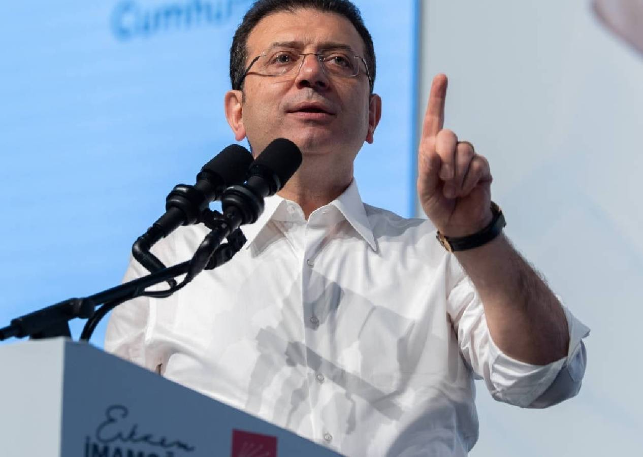 Ekrem İmamoğlu’nun savcılara hakaret davası düştü