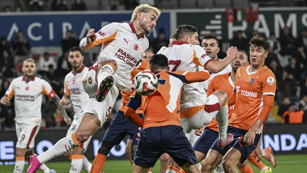 Başakşehir, Süper Lig'de 12 maçtır Galatasaray'ı yenemiyor