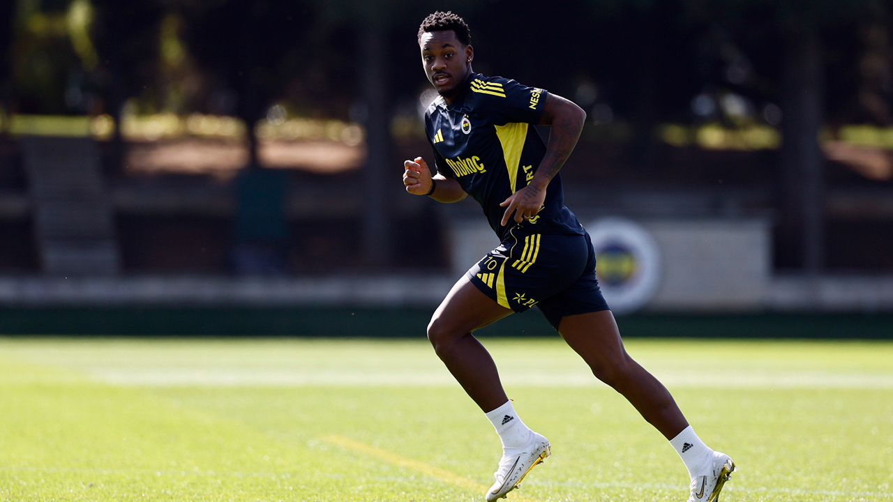 Fenerbahçe'den Jhon Duran için resmi açıklama geldi