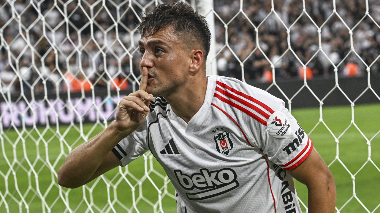 Beşiktaş Cengiz Ünder için Fenerbahçe'ye 6 milyon euro ödeyecek