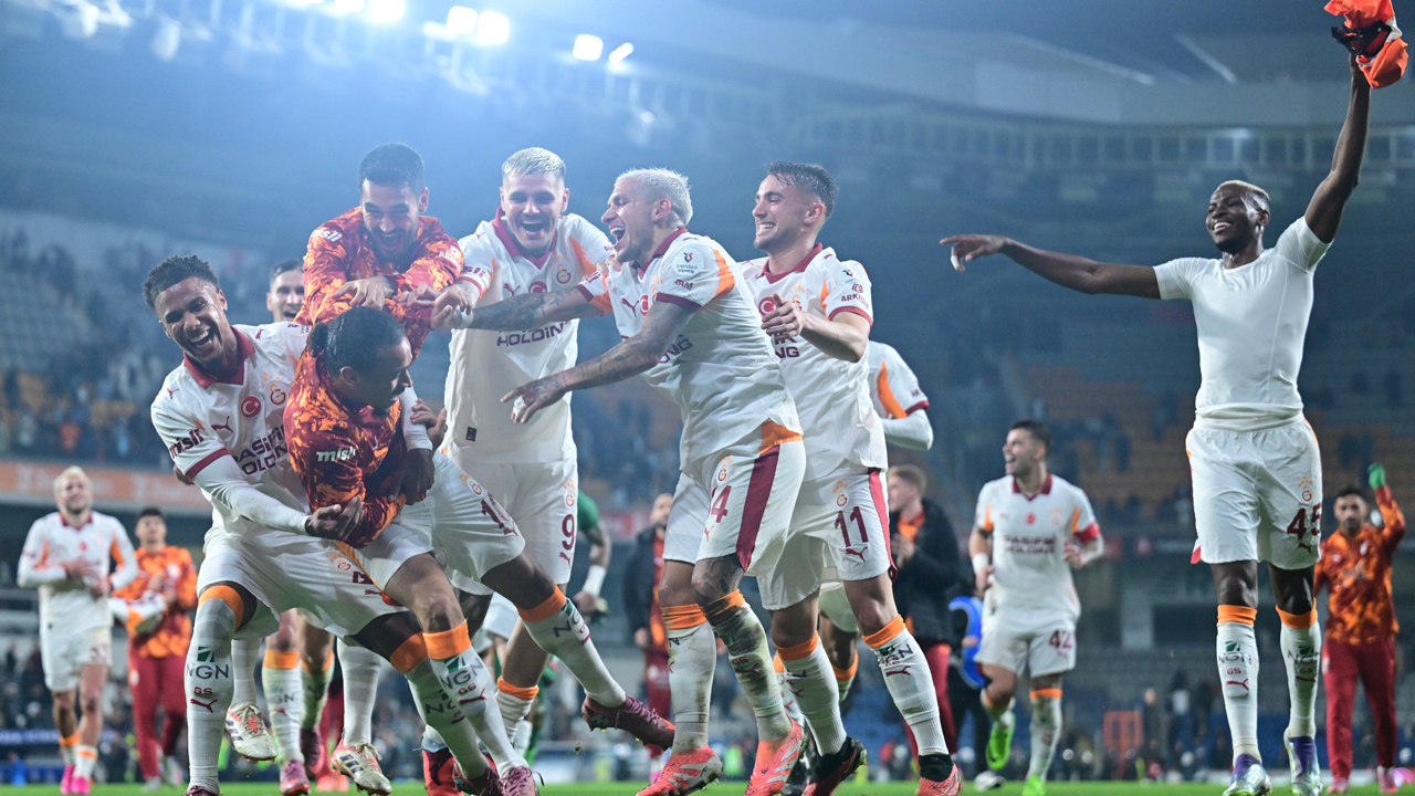 Galatasaray'da oyunculara doping! Dursun Özbek kesenin ağzını açtı