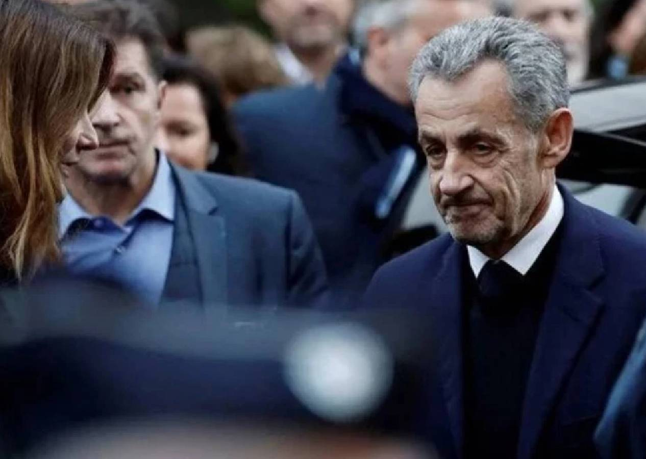 AB’de hapis yatan ilk lider! Eski Fransa Cumhurbaşkanı Nicolas Sarkozy cezaevine girdi: Tek kişilik hücrede kalacak